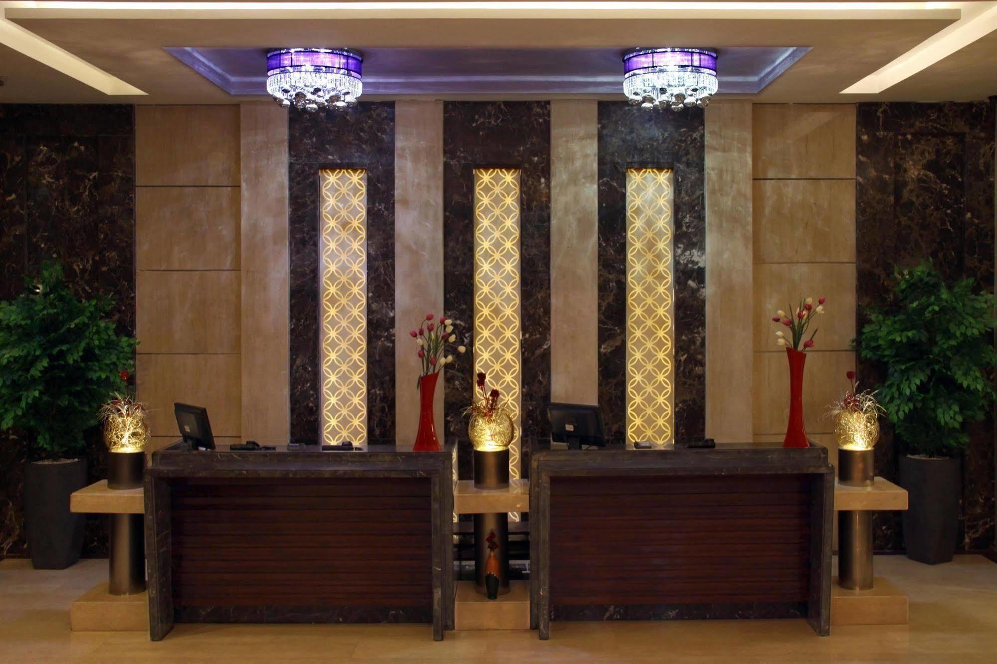 Regenta Place Amritsar Hotell Eksteriør bilde