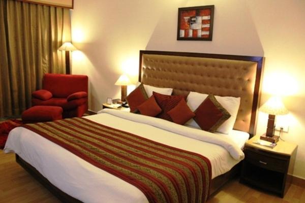 Regenta Place Amritsar Hotell Eksteriør bilde